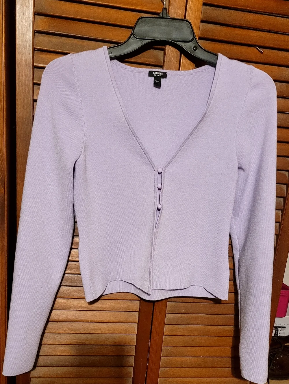 Express Lavender Button-Front V-Neck Cardigan Ladies Large - Picture 2 of 6